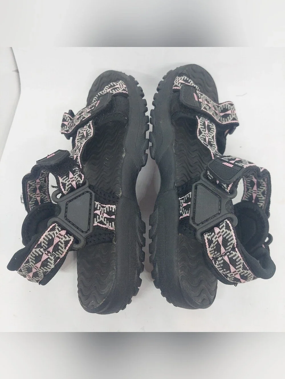 Avia Strappy Sandals Black Pink Geometric Design Adj Summer Shoes Womens Size 7